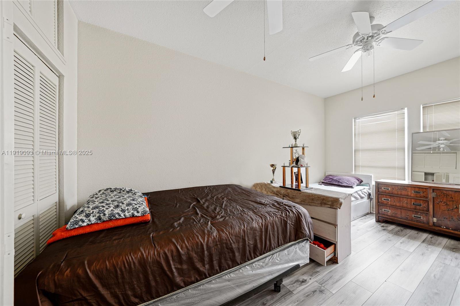 TOWN OF FLA CITY - Residential