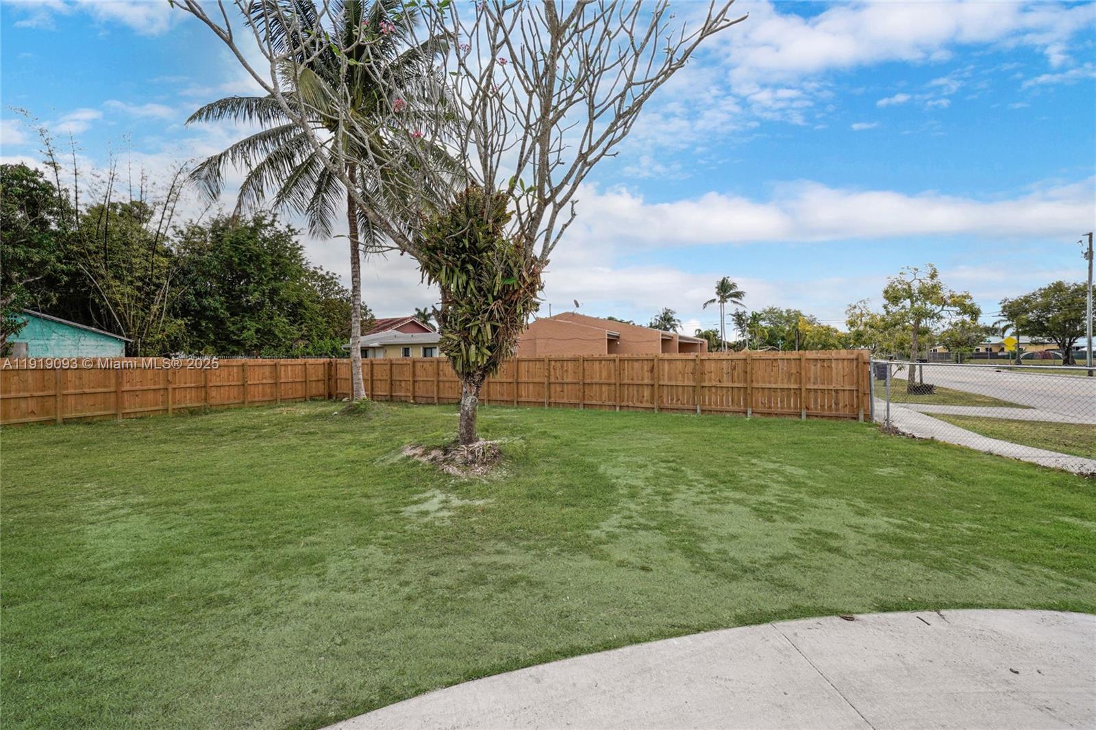 TOWN OF FLA CITY - Residential