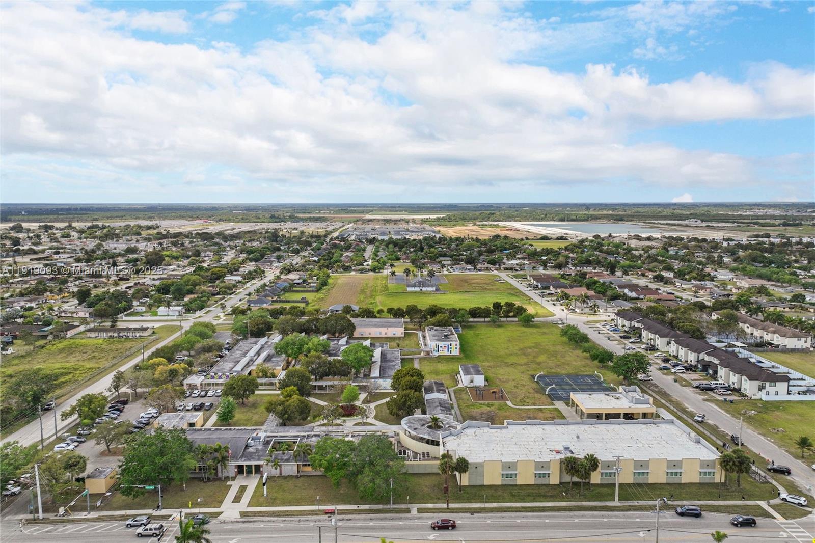 TOWN OF FLA CITY - Residential