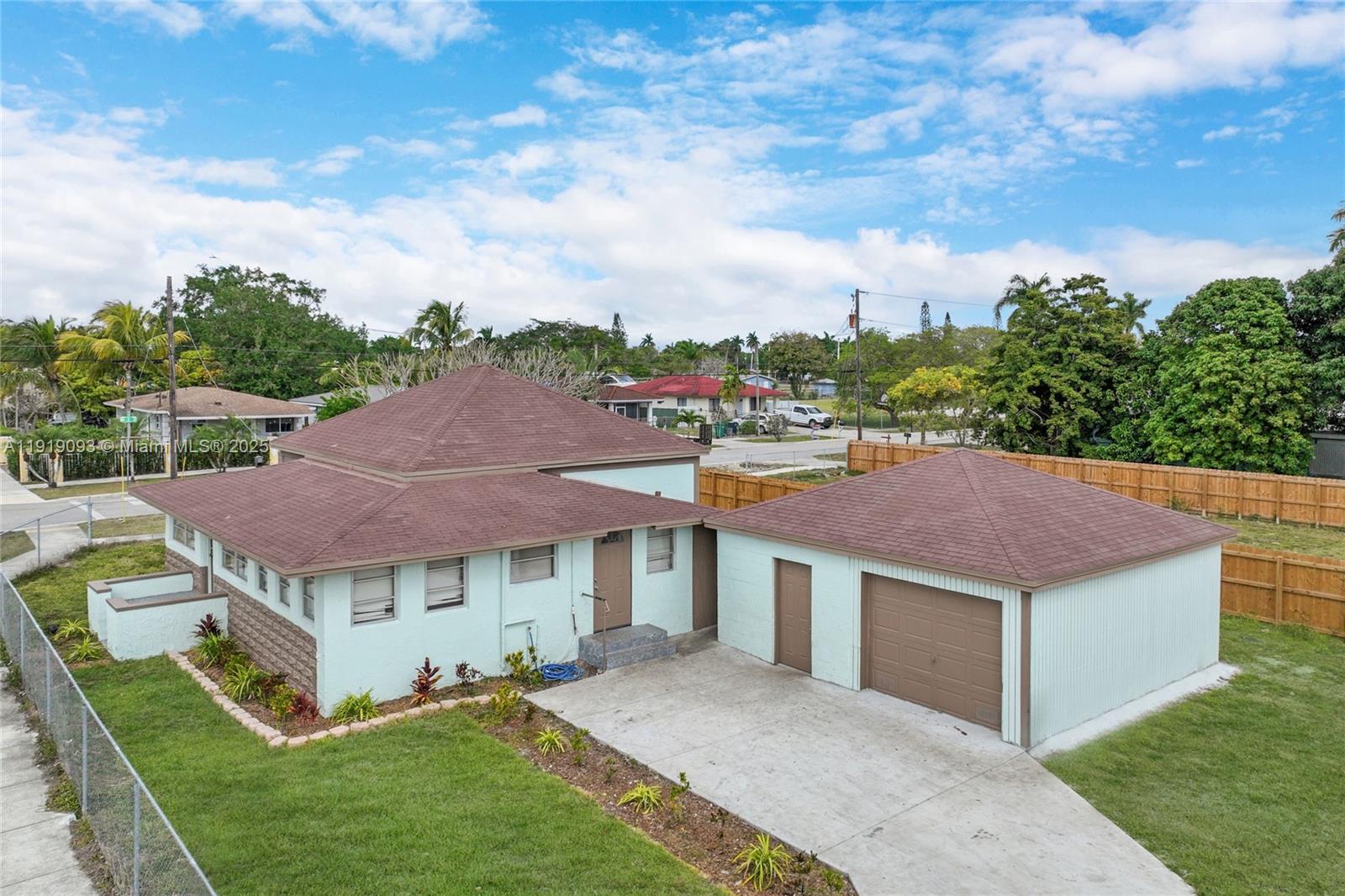 TOWN OF FLA CITY - Residential