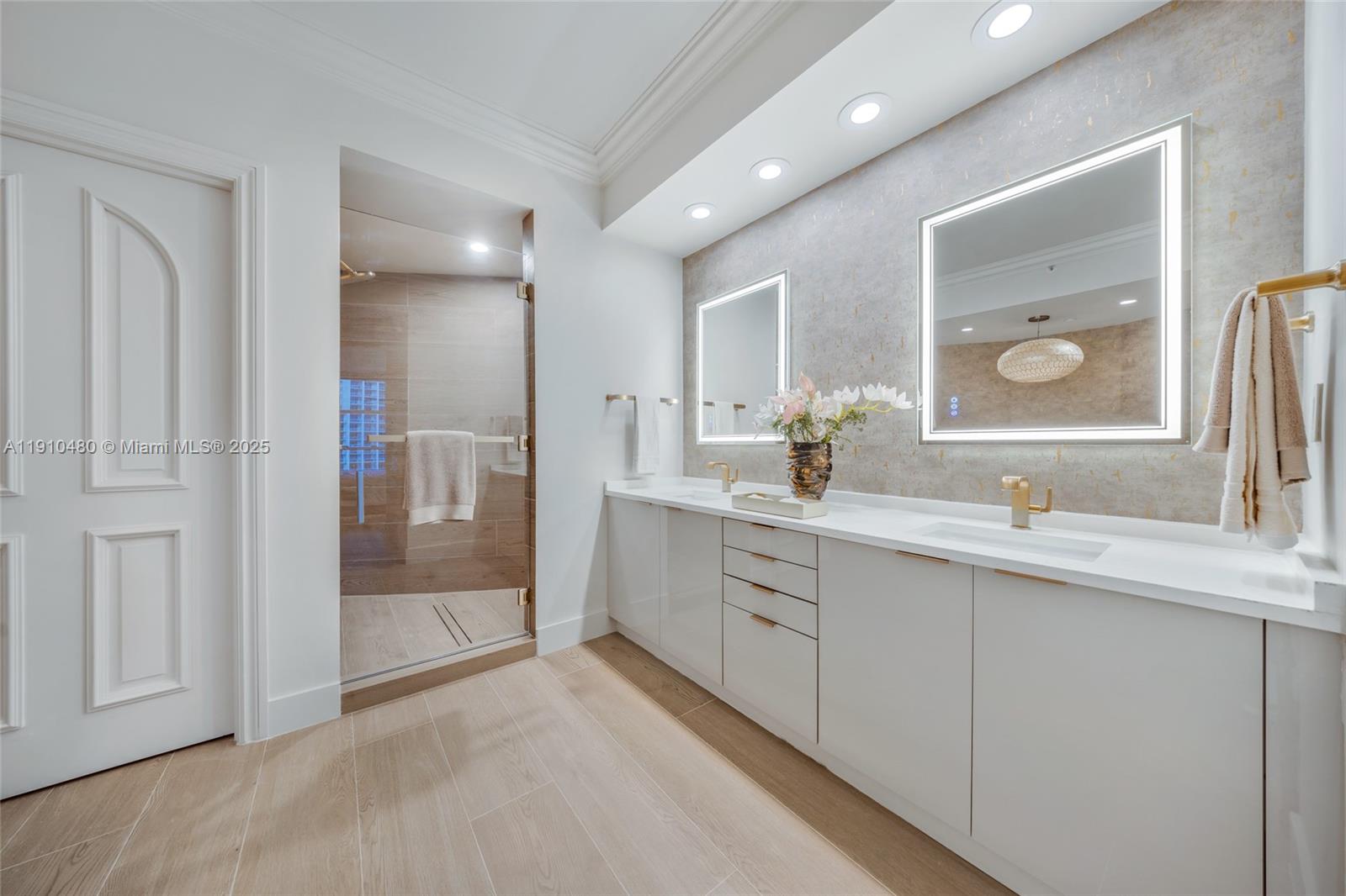 PORTOFINO TOWER CONDO - Residential