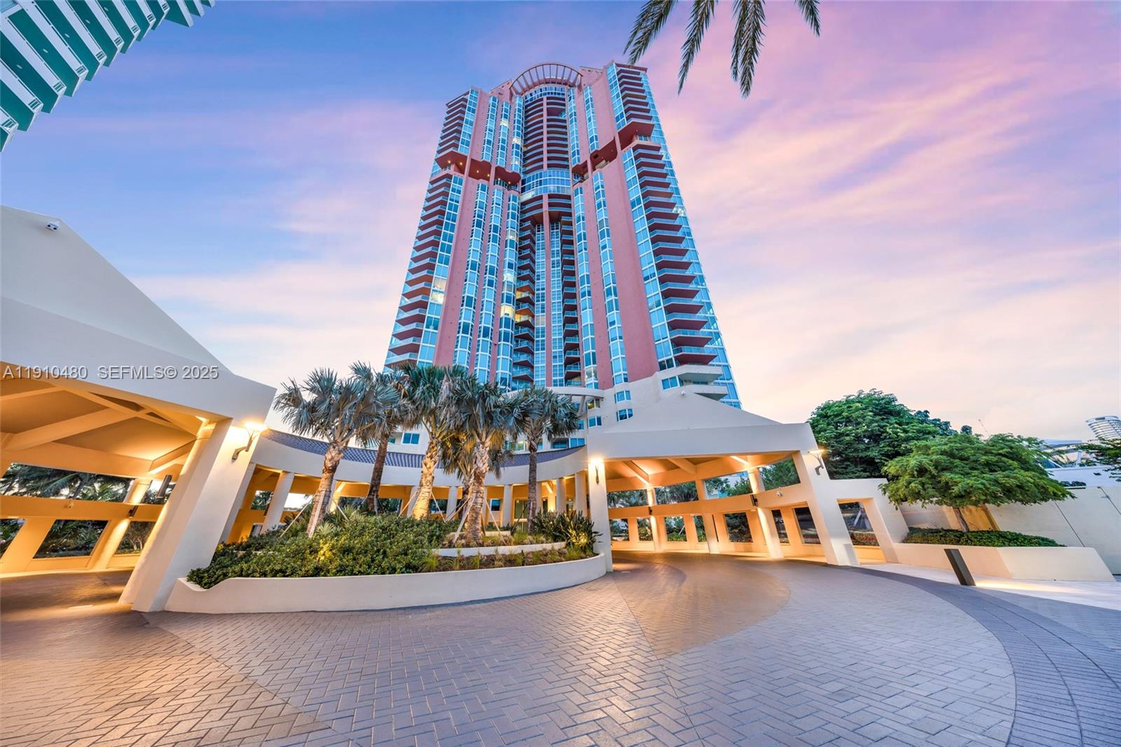 PORTOFINO TOWER CONDO - Residential