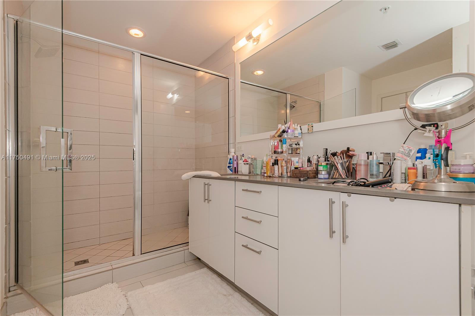 NINE AT MARY BRICKELL VIL - Residential