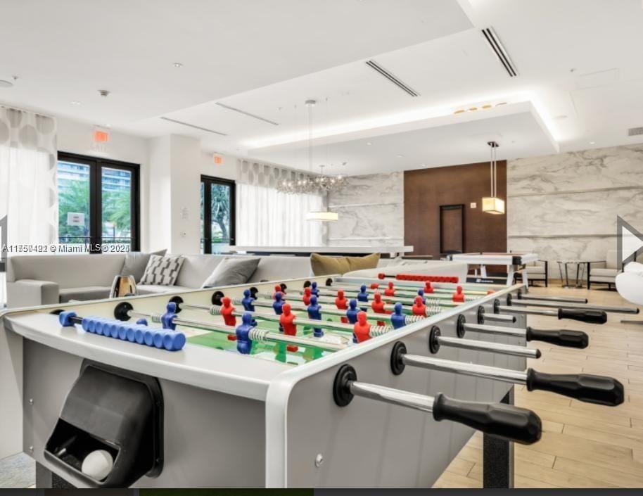 NINE AT MARY BRICKELL VIL - Residential