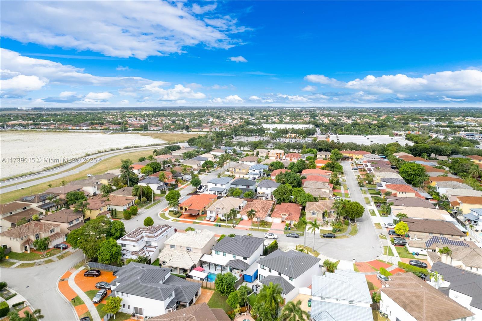 HIGHLANDS AT KENDALL 1ST - Residential