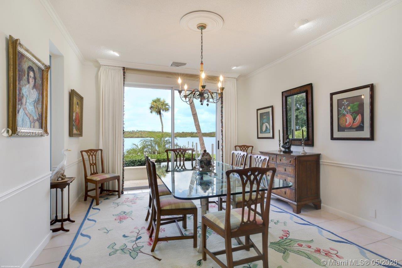 JUPITER ISLAND - Residential