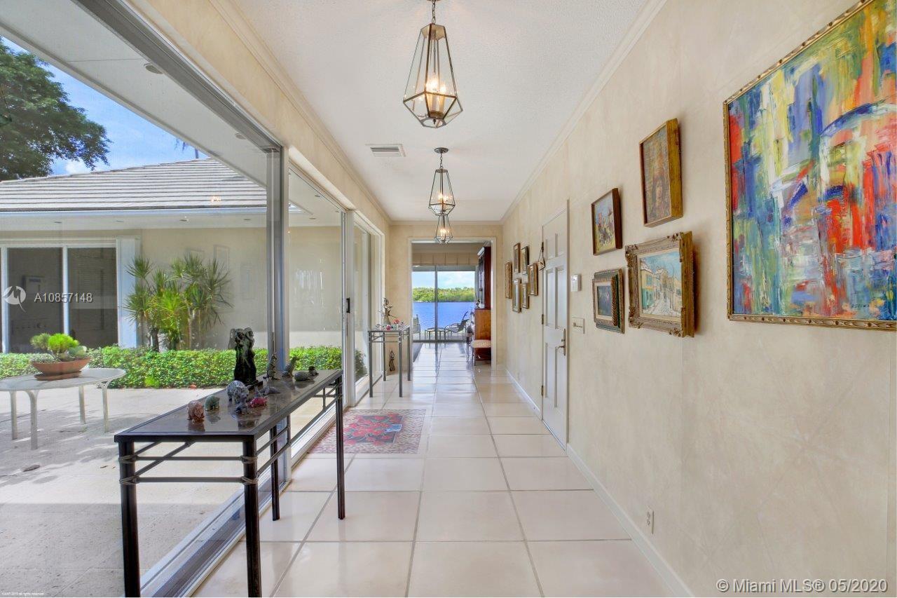 JUPITER ISLAND - Residential
