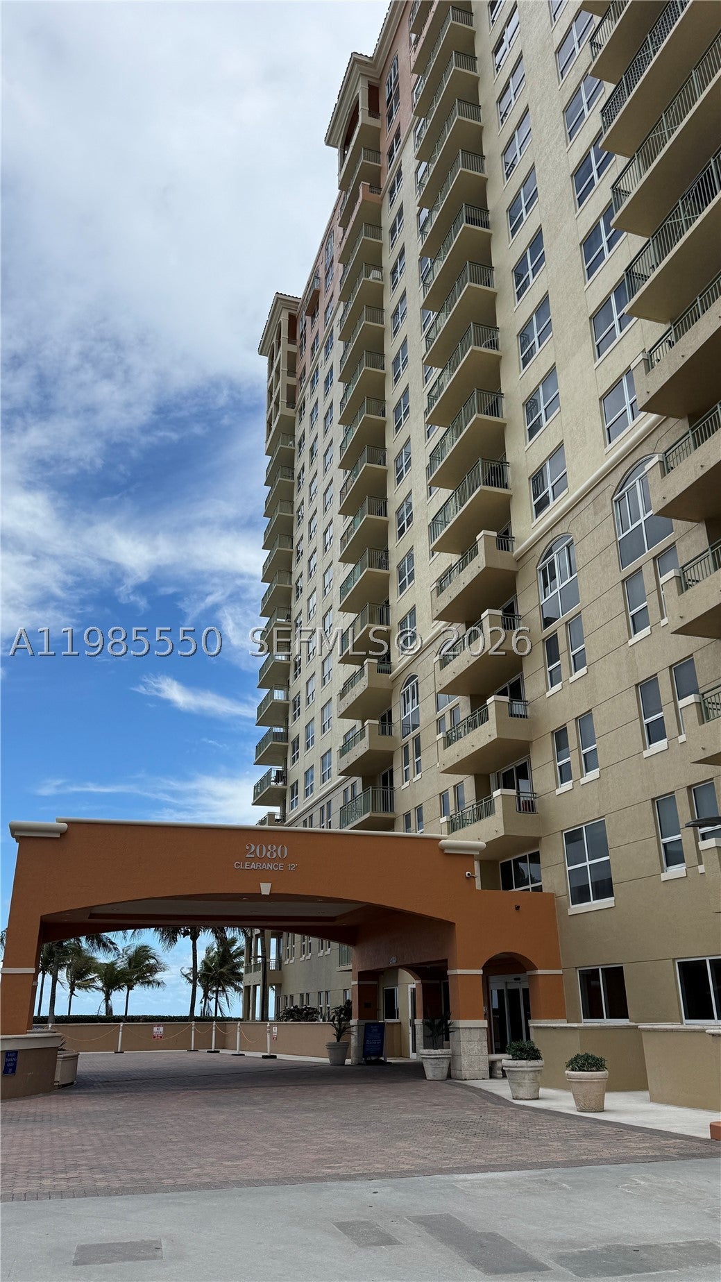 2080 S Ocean Dr 905