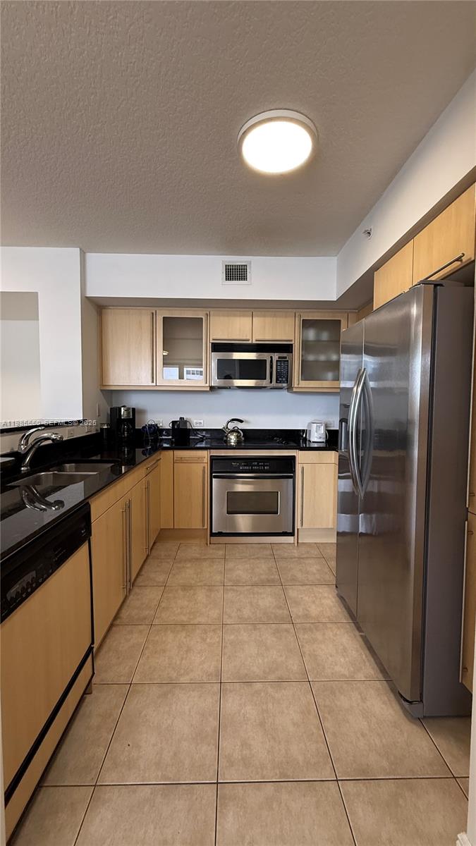 2080 OCEAN DRIVE CONDO - Residential