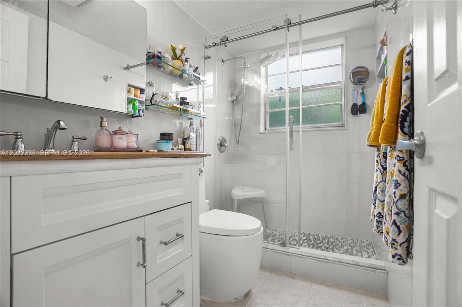 LYNDHURST L CONDO - Residential