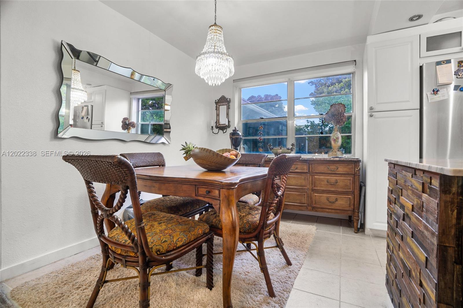 LYNDHURST L CONDO - Residential