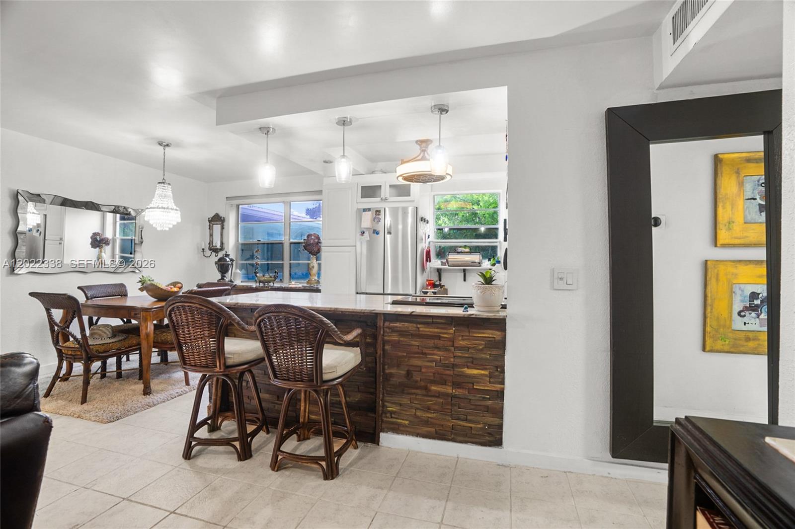 LYNDHURST L CONDO - Residential