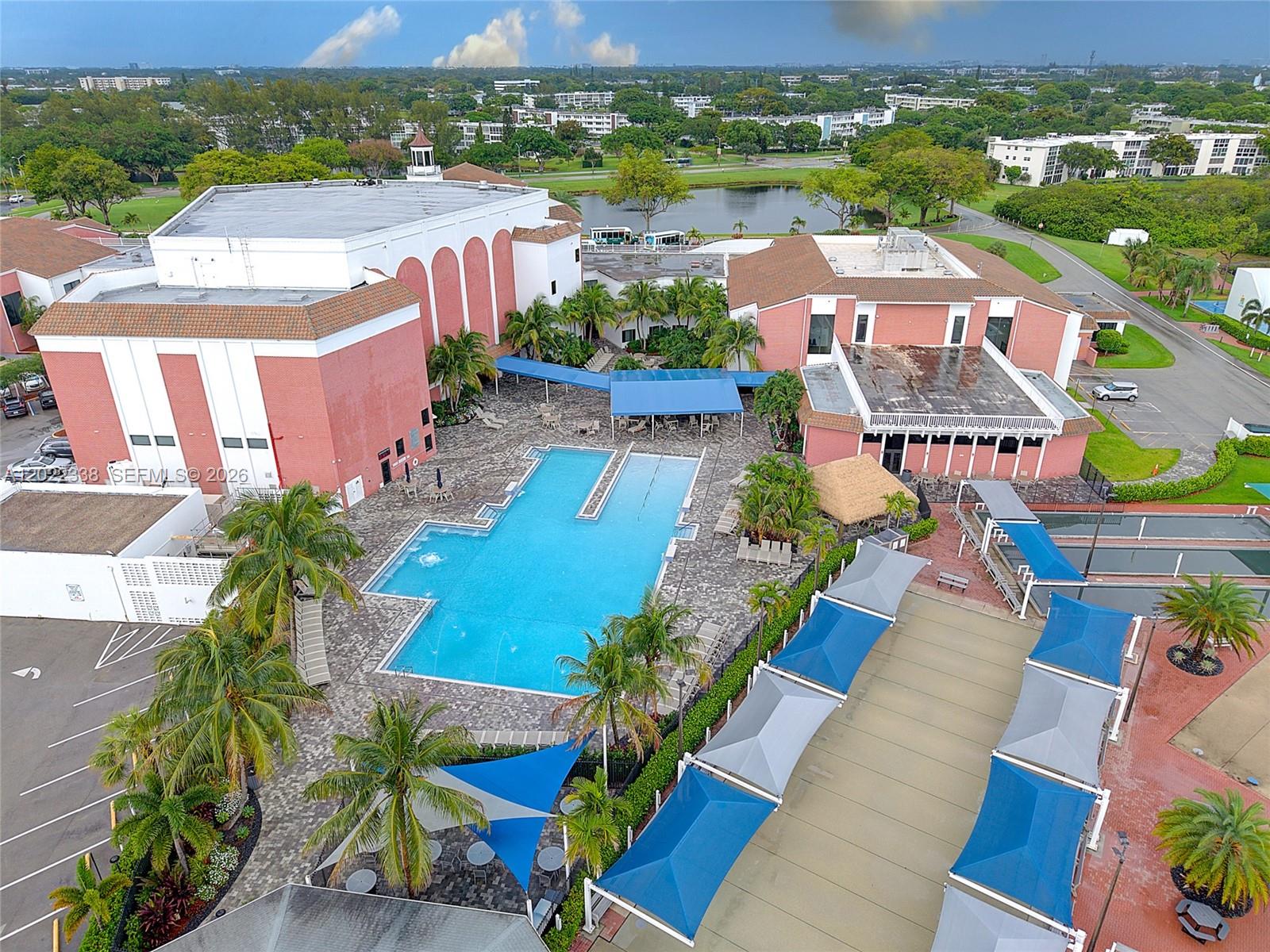 LYNDHURST L CONDO - Residential