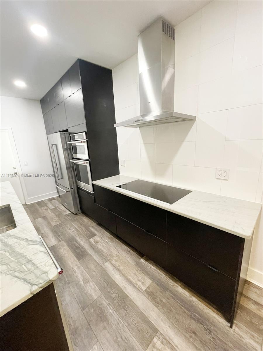 SEMINOLE ESTATES & TOWNHO - Residential Lease