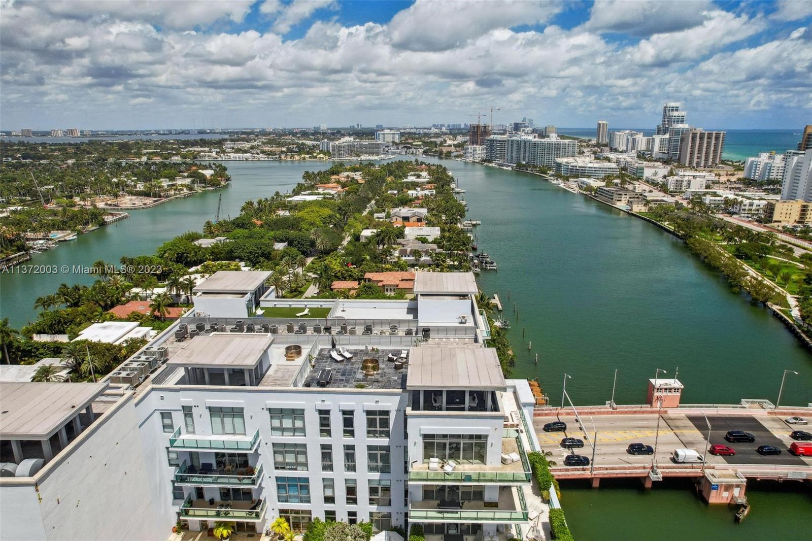 CHATHAM AT AQUA - Residential