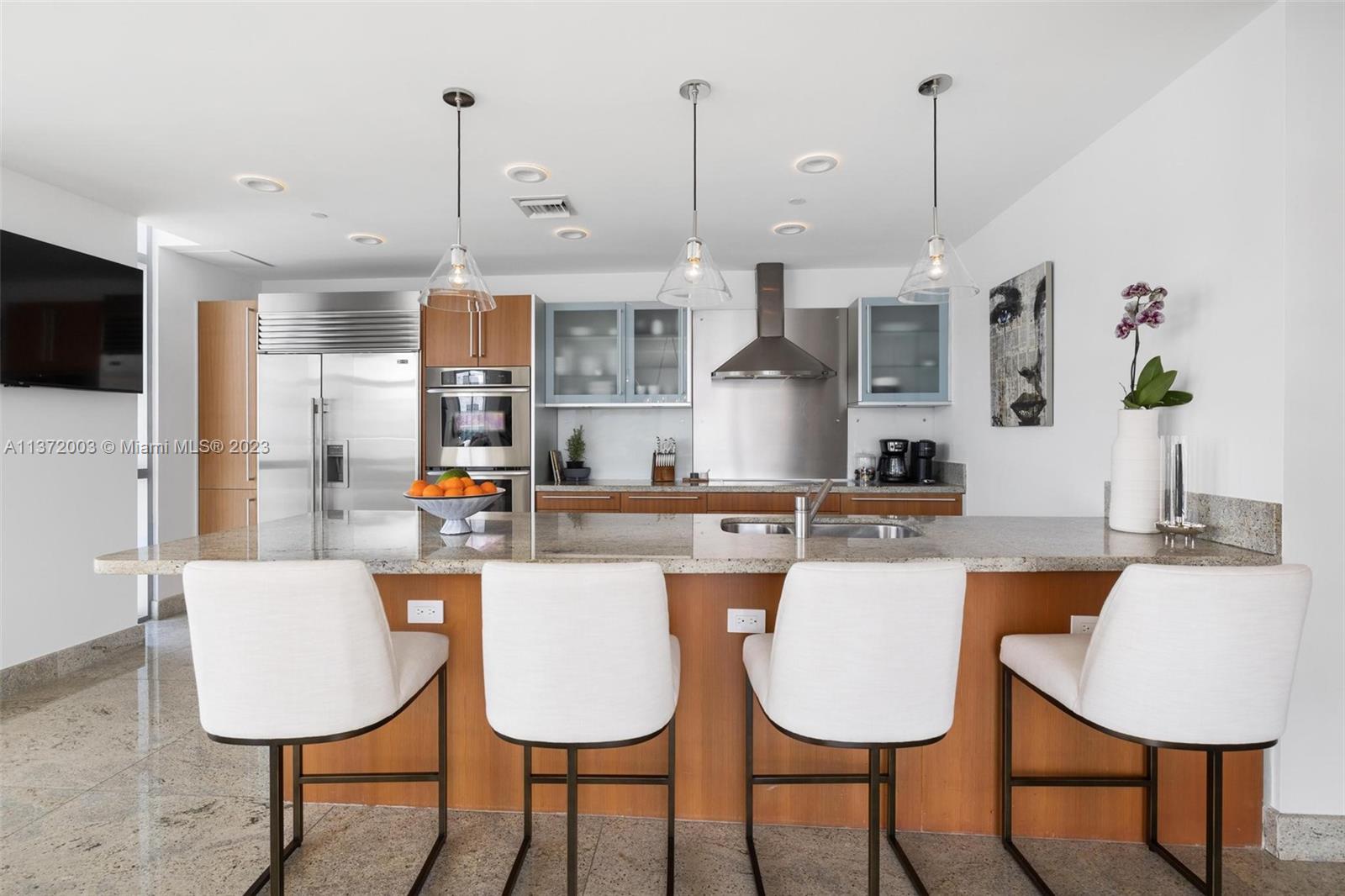 CHATHAM AT AQUA - Residential