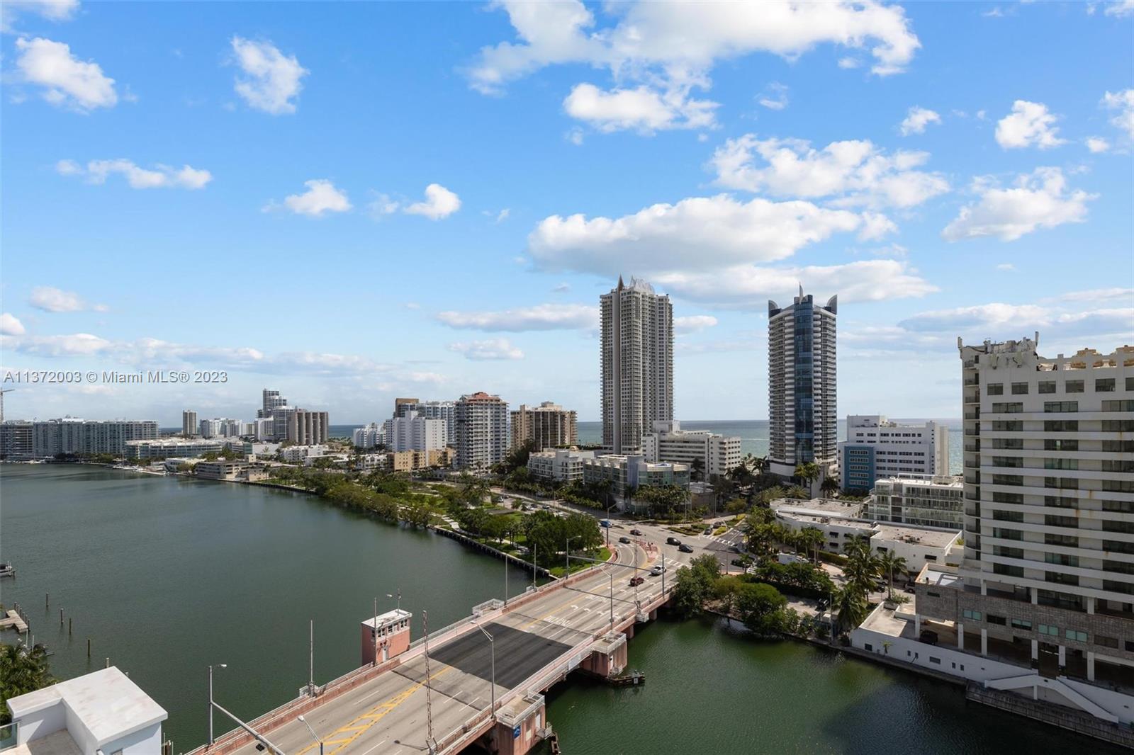 CHATHAM AT AQUA - Residential