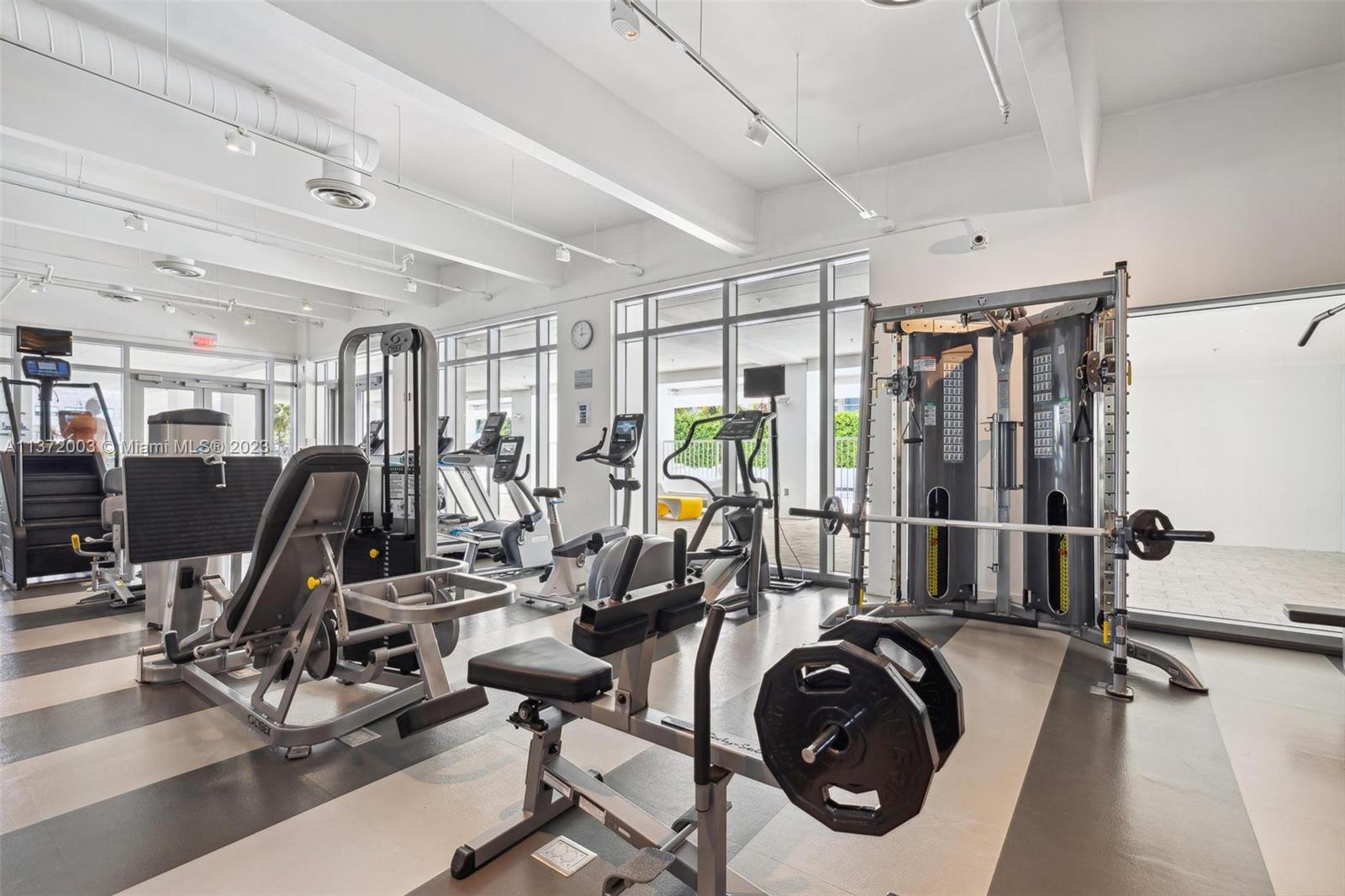 CHATHAM AT AQUA - Residential