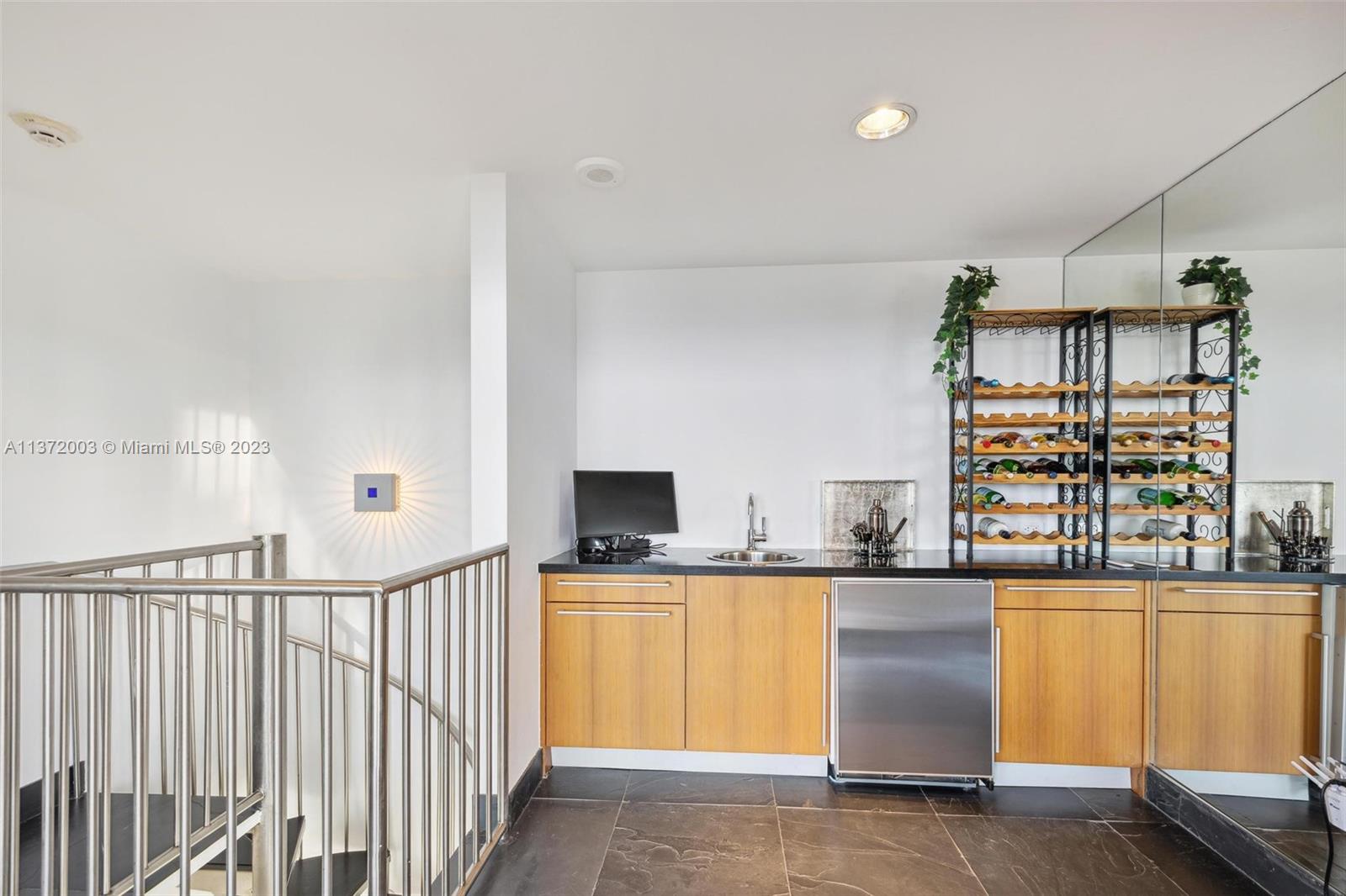 CHATHAM AT AQUA - Residential