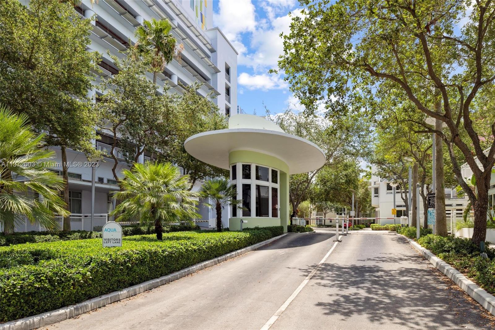 CHATHAM AT AQUA - Residential