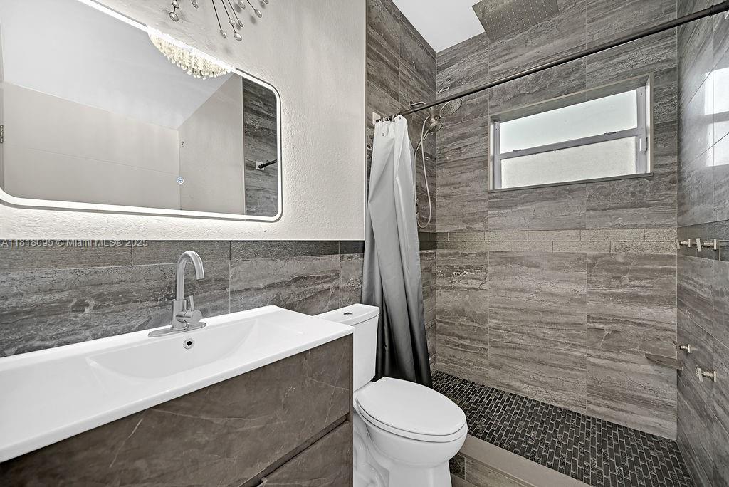 FLEETWOOD GARDENS SEC 1 - Residential