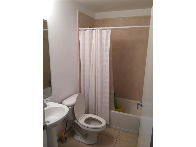 AVENTURA MARINA CONDO NUM - Residential Lease