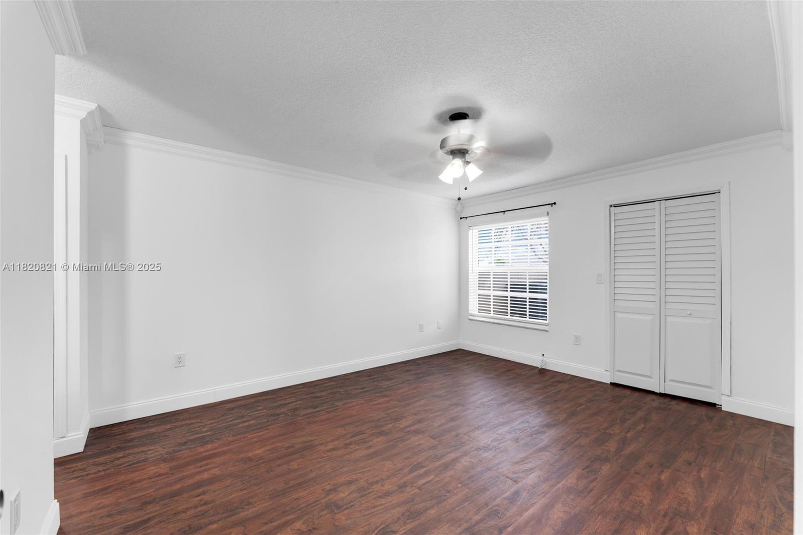 SUNSET SHORES - Residential Lease