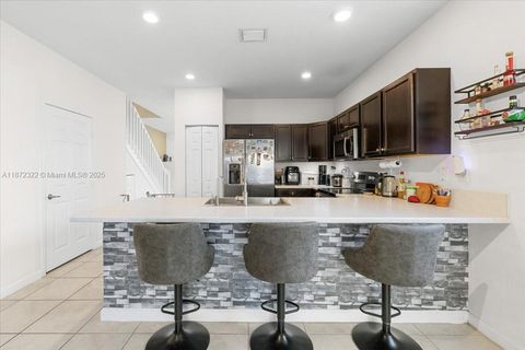 Photo of 9287 W 33rd Ln, Hialeah, FL 33018 (MLS # A11872322) Photo of 9287 W 33rd Ln, Hialeah, FL 33018 (MLS # A11872322)