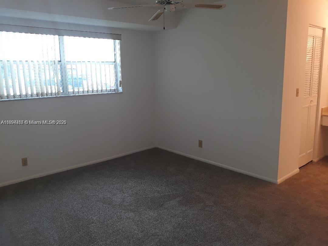 GOLDEN LAKES VILLAGE COND - Residential Lease