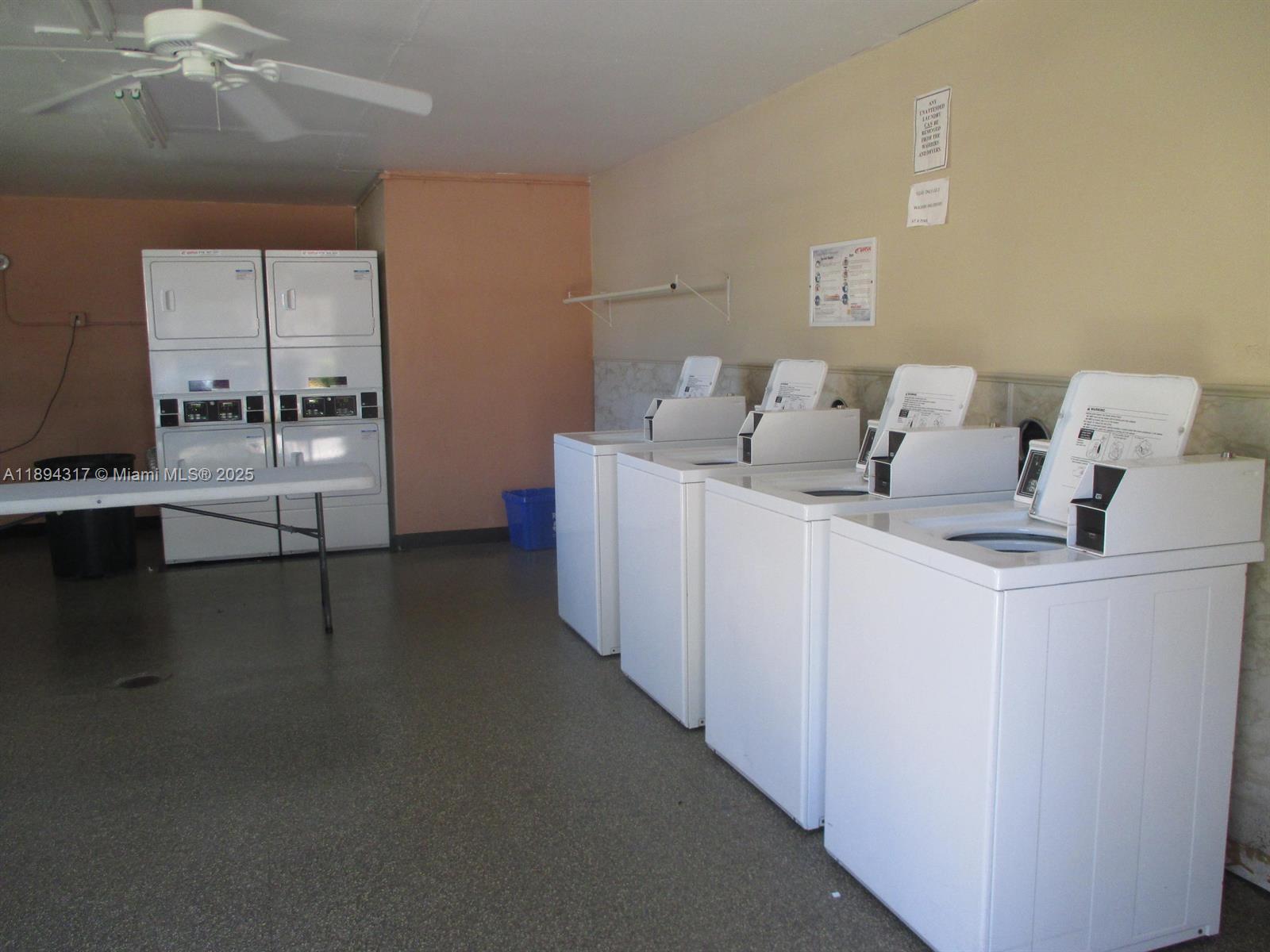 GOLDEN LAKES VILLAGE COND - Residential Lease