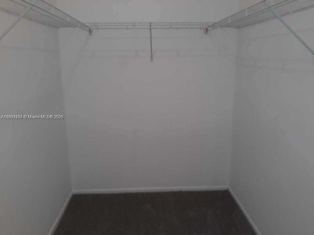 GOLDEN LAKES VILLAGE COND - Residential Lease
