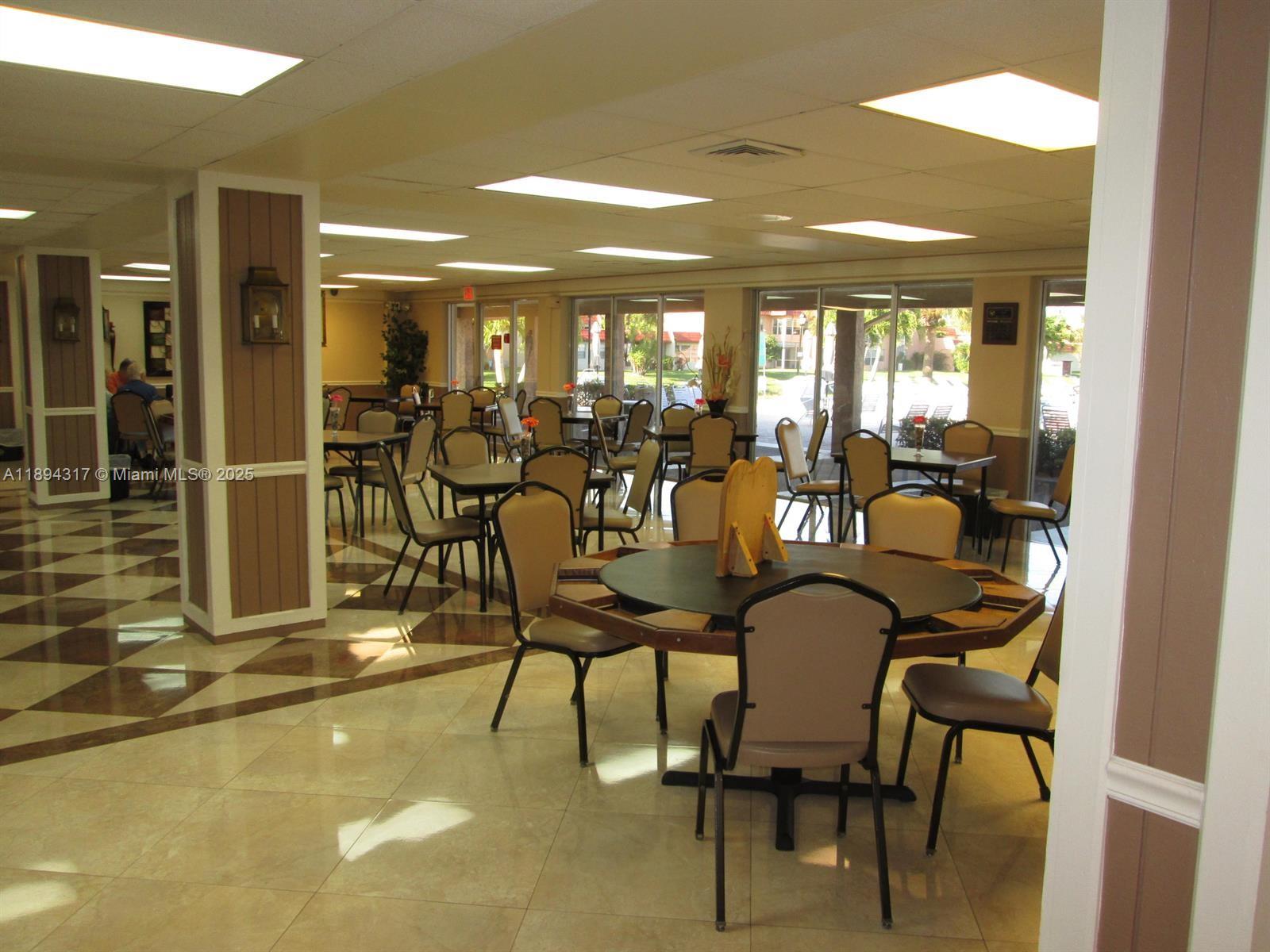 GOLDEN LAKES VILLAGE COND - Residential Lease