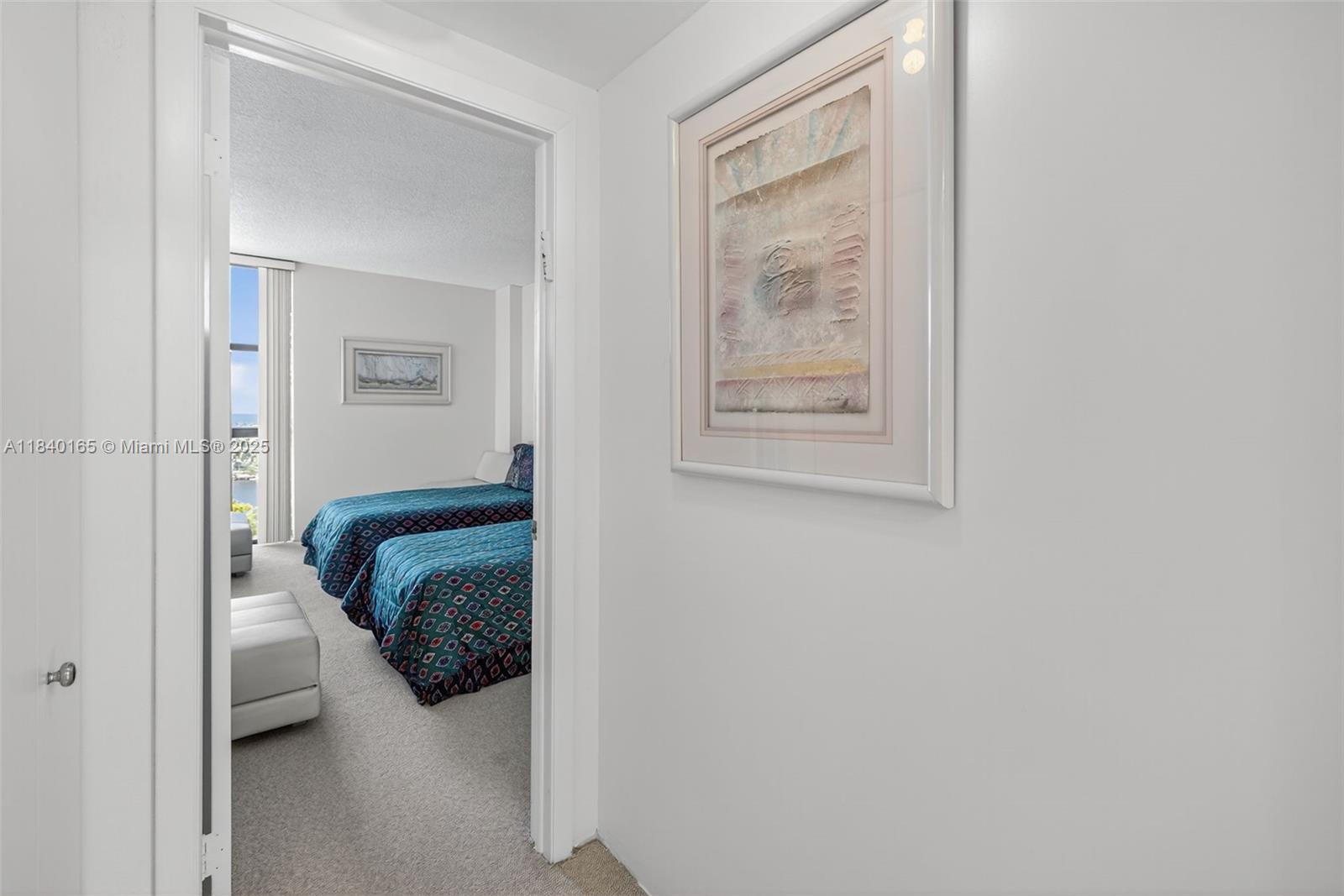 HAMPTONS WEST CONDO - Residential