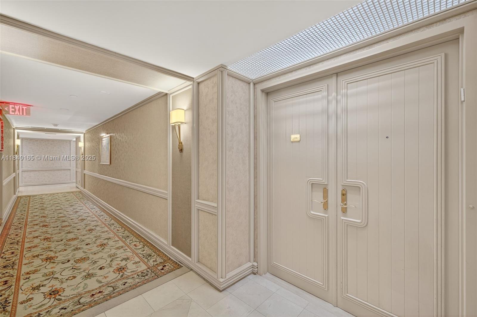 HAMPTONS WEST CONDO - Residential