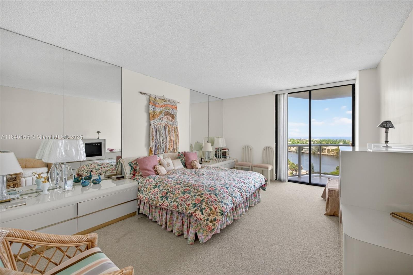 HAMPTONS WEST CONDO - Residential