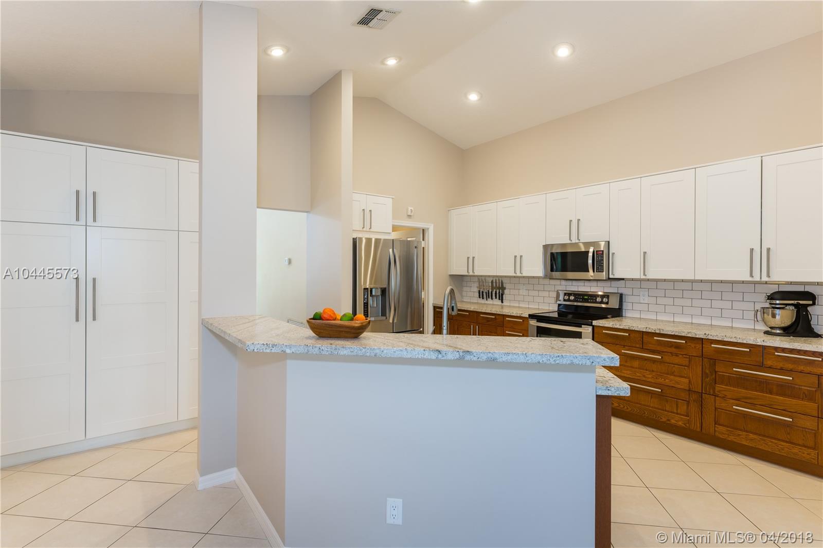 The Ridge on Nob Hill - Residential