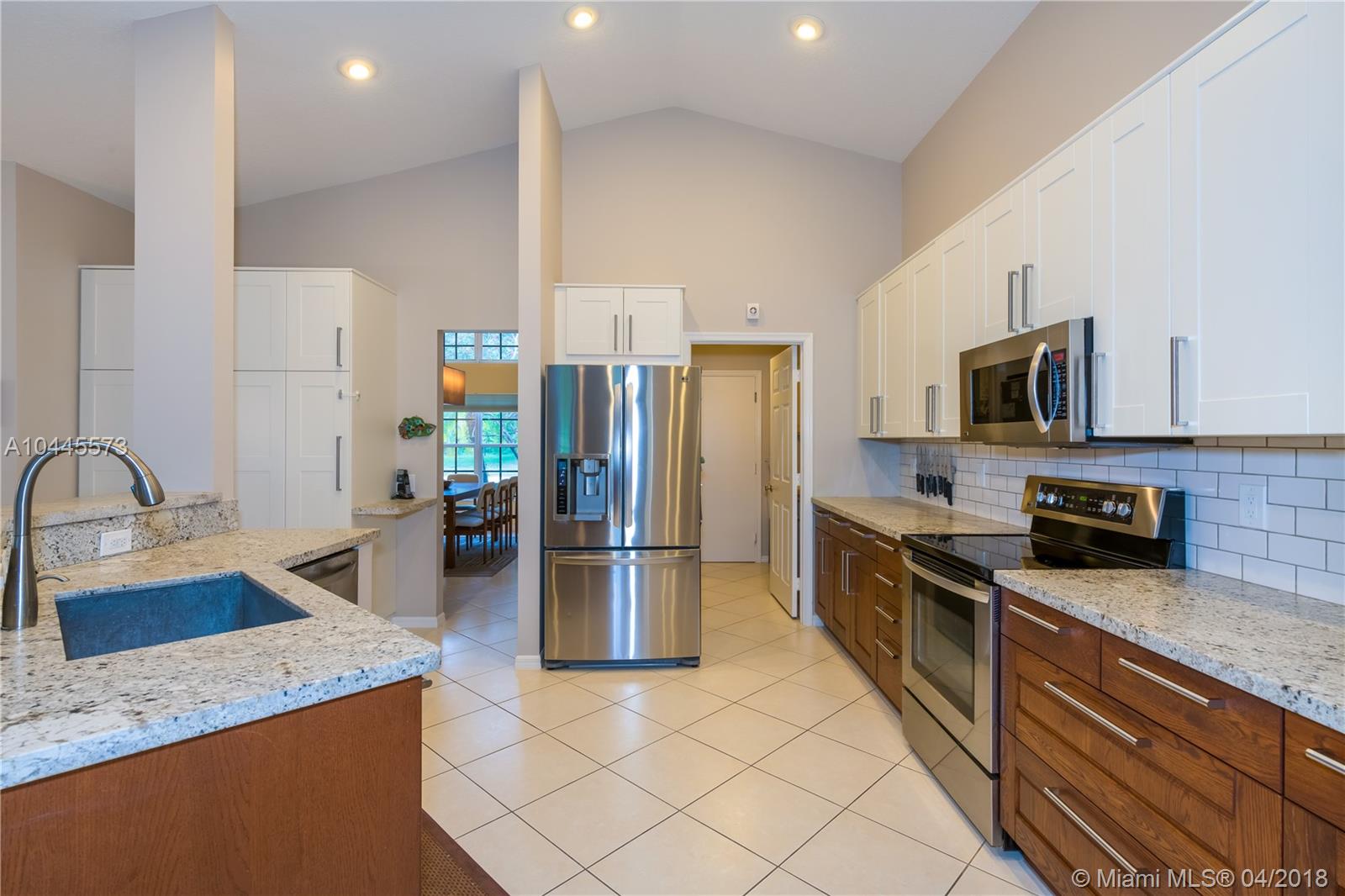 The Ridge on Nob Hill - Residential