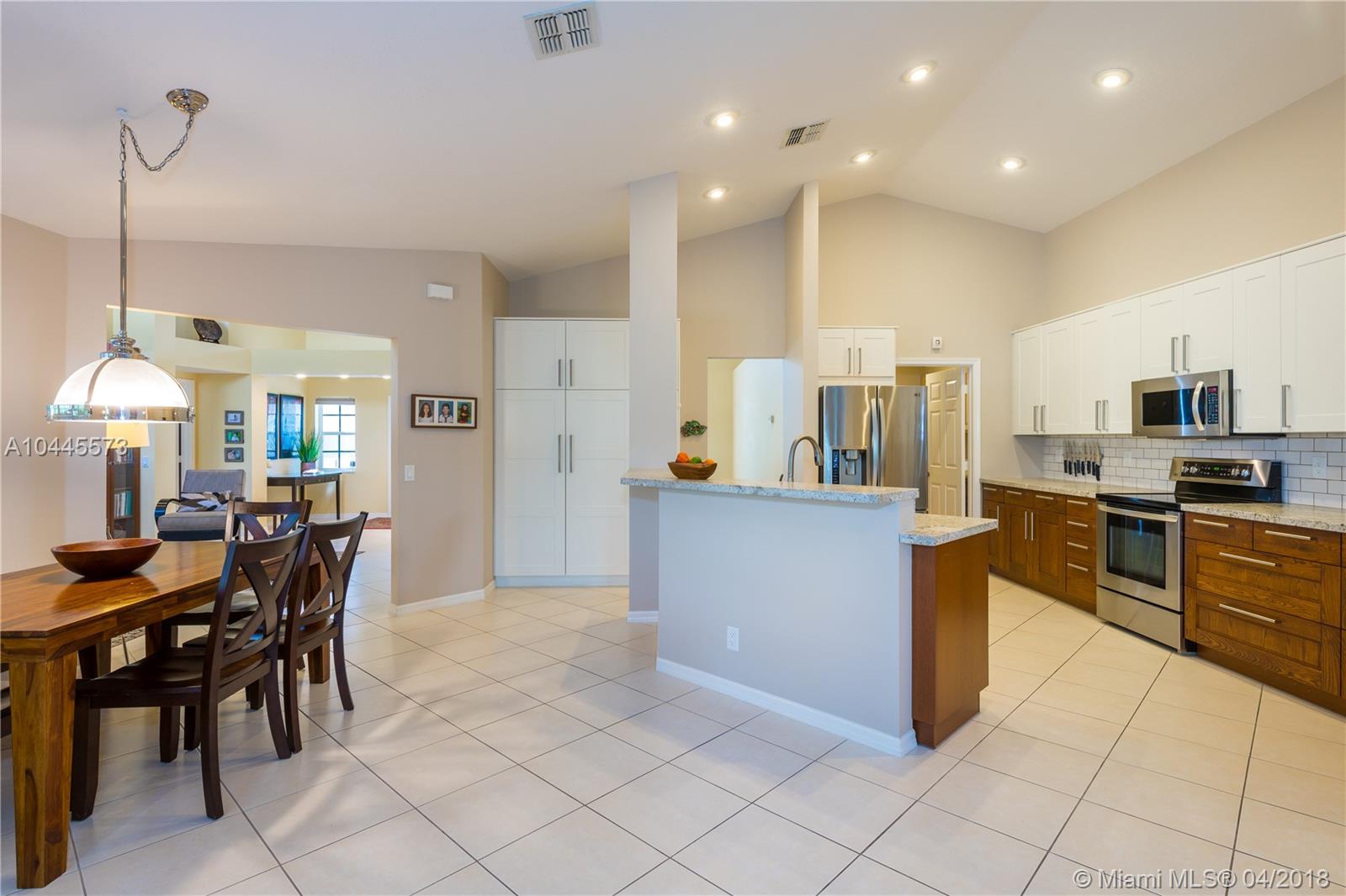 The Ridge on Nob Hill - Residential