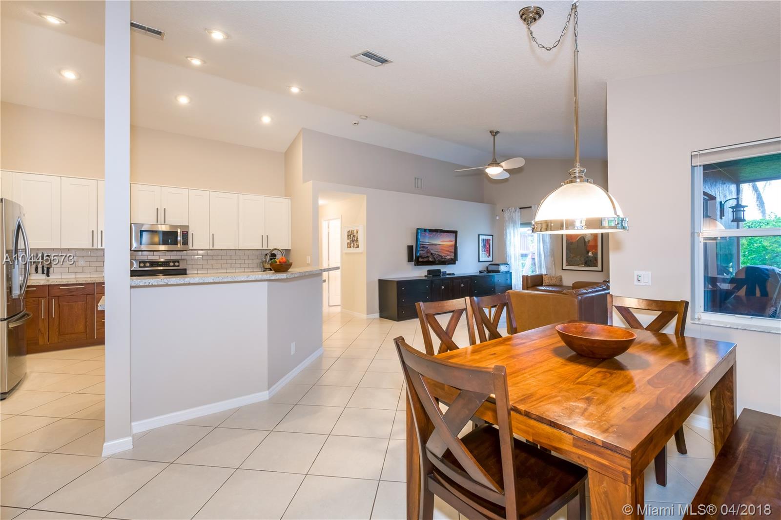 The Ridge on Nob Hill - Residential