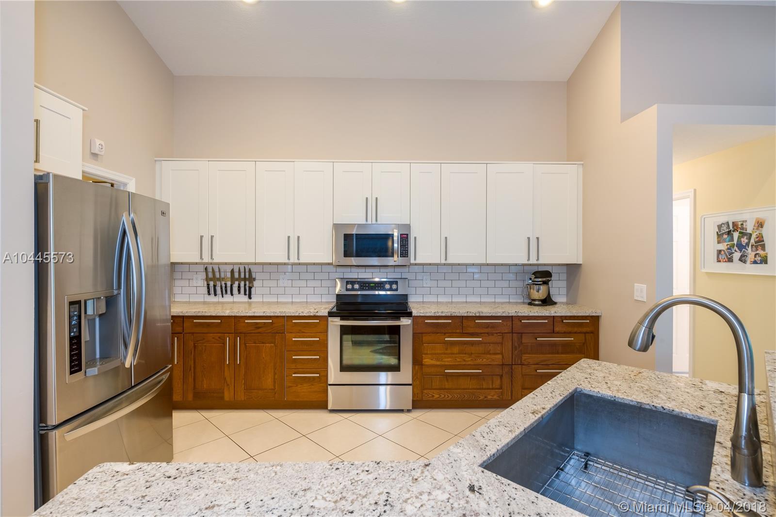 The Ridge on Nob Hill - Residential