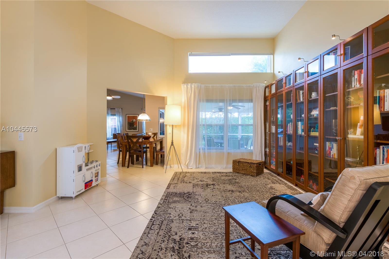 The Ridge on Nob Hill - Residential