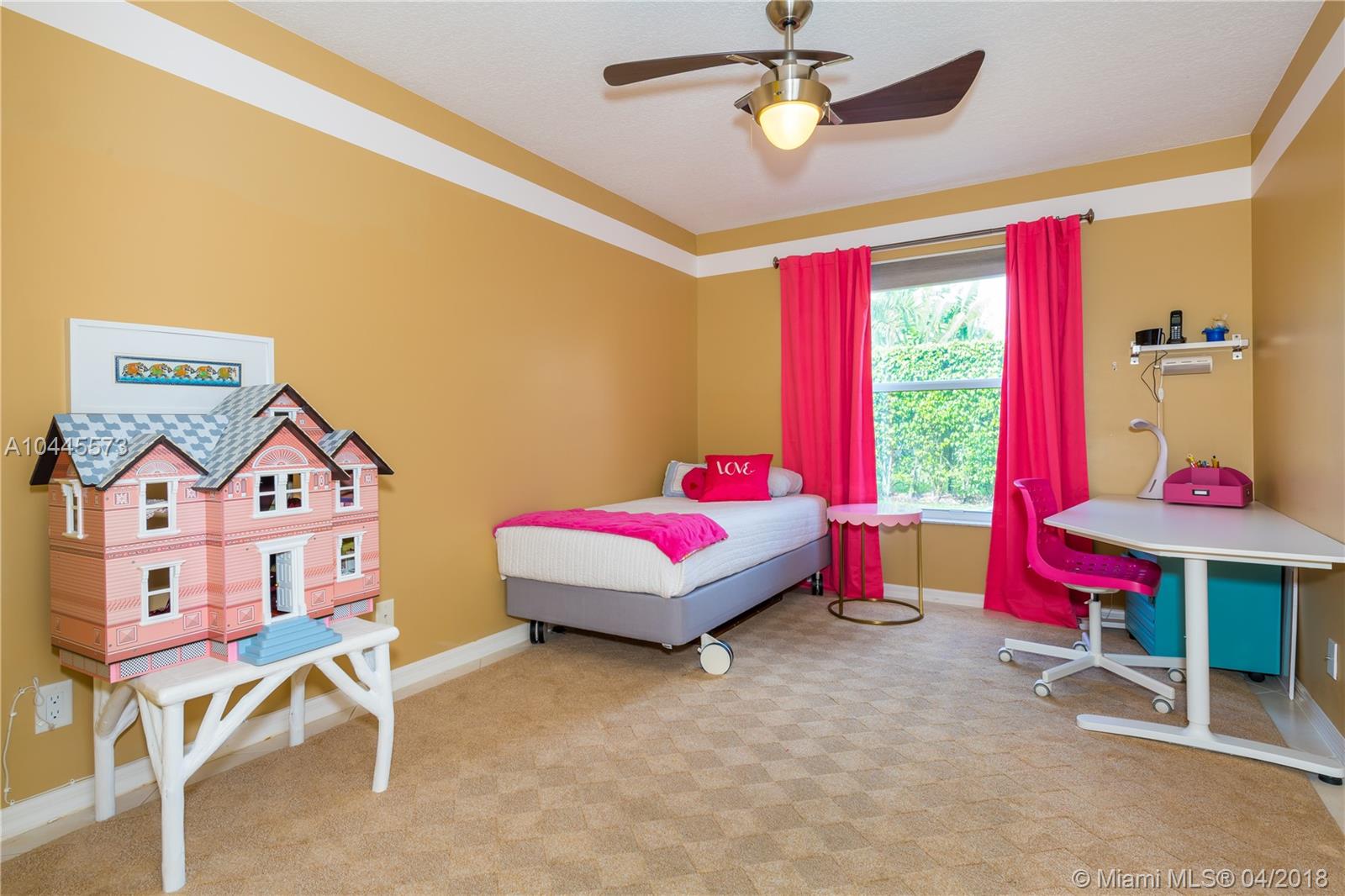 The Ridge on Nob Hill - Residential