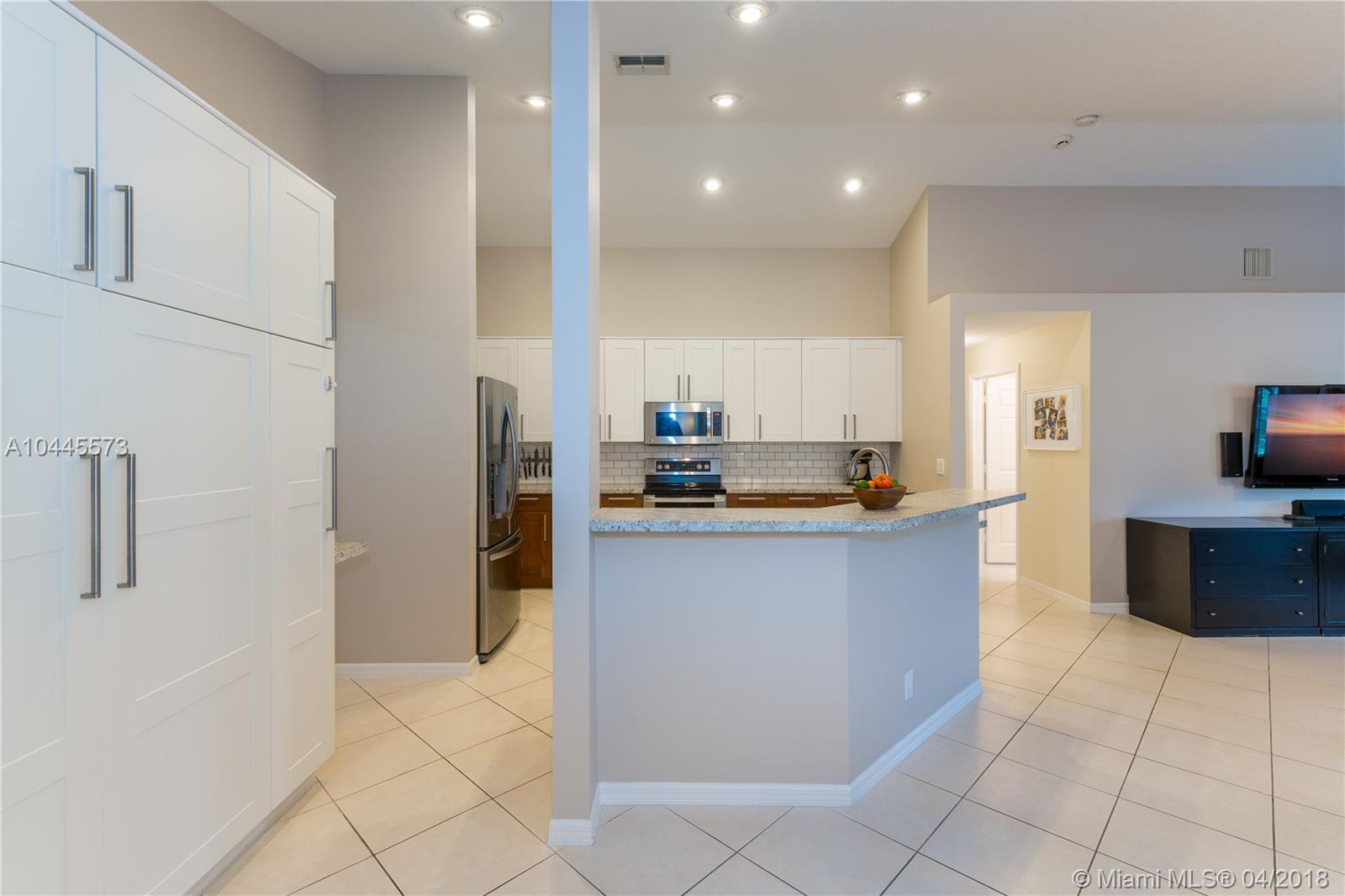 The Ridge on Nob Hill - Residential