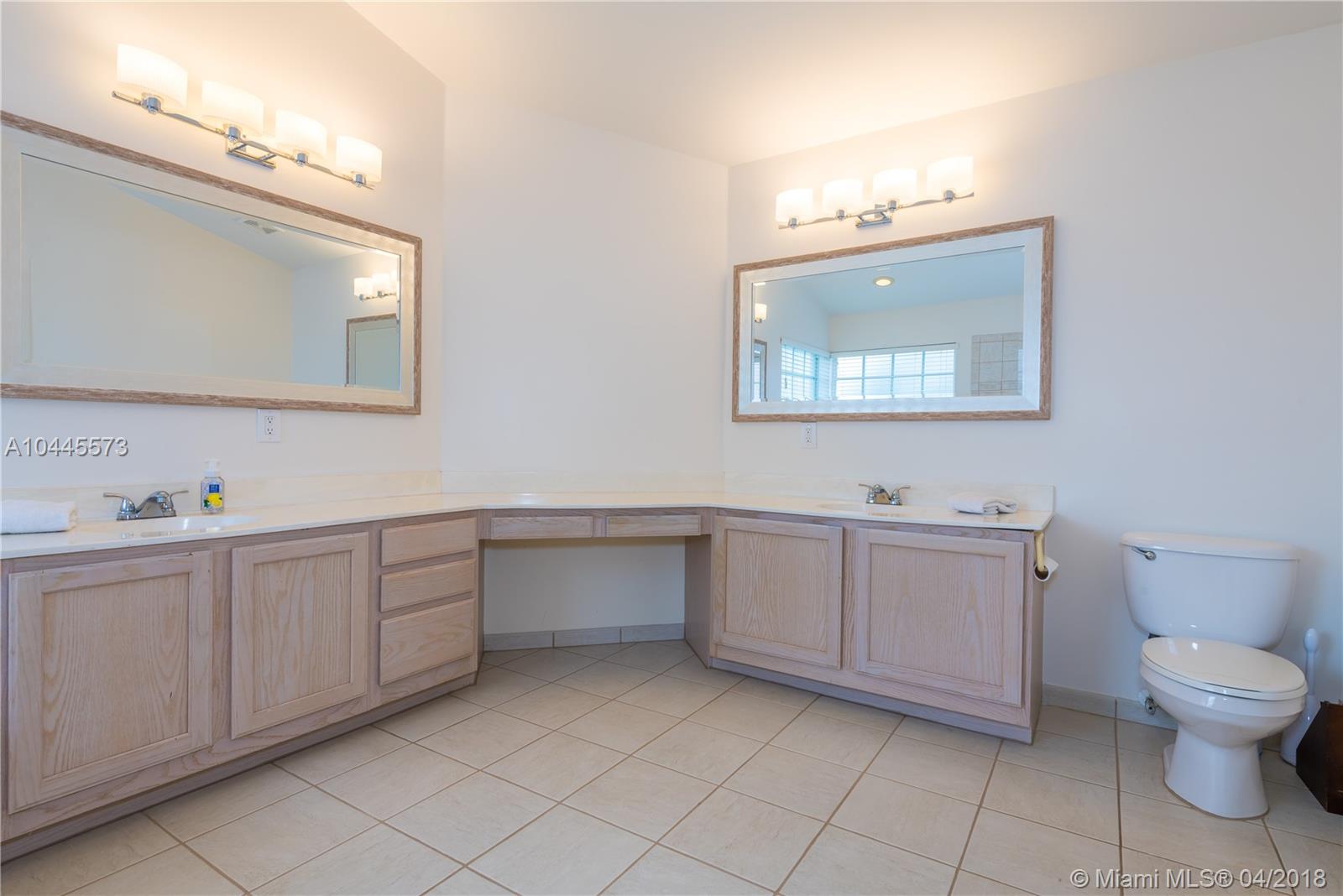 The Ridge on Nob Hill - Residential