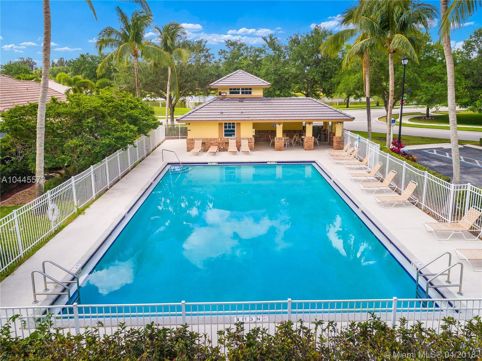 The Ridge on Nob Hill - Residential