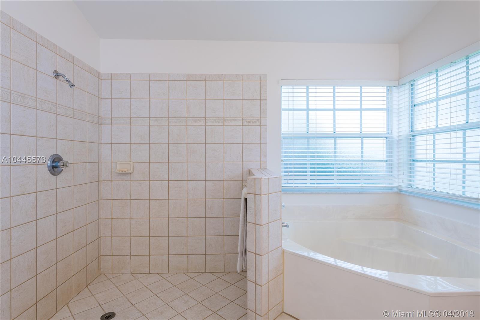 The Ridge on Nob Hill - Residential