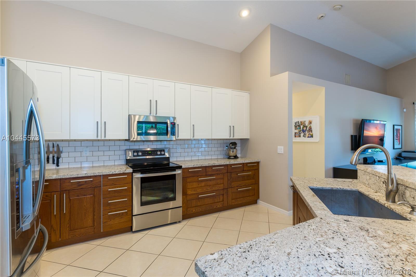 The Ridge on Nob Hill - Residential