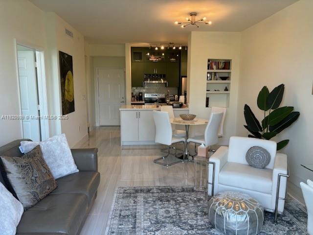 REGENT PARK CONDO - Residential Lease