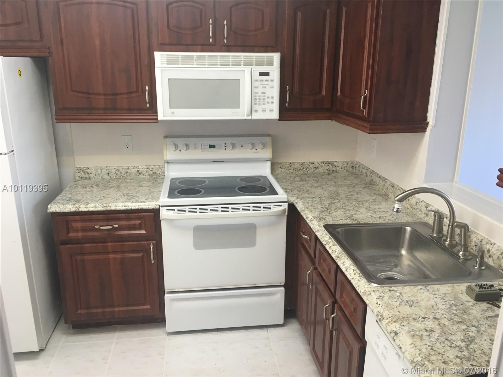 Lakeshore At University P - Residential Lease