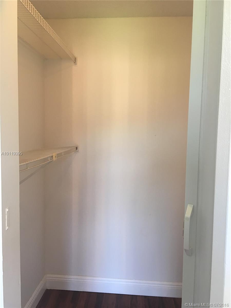 Lakeshore At University P - Residential Lease